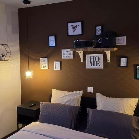 Arkana, Appartement Avec 2 Places De Parking Dole Exteriér fotografie