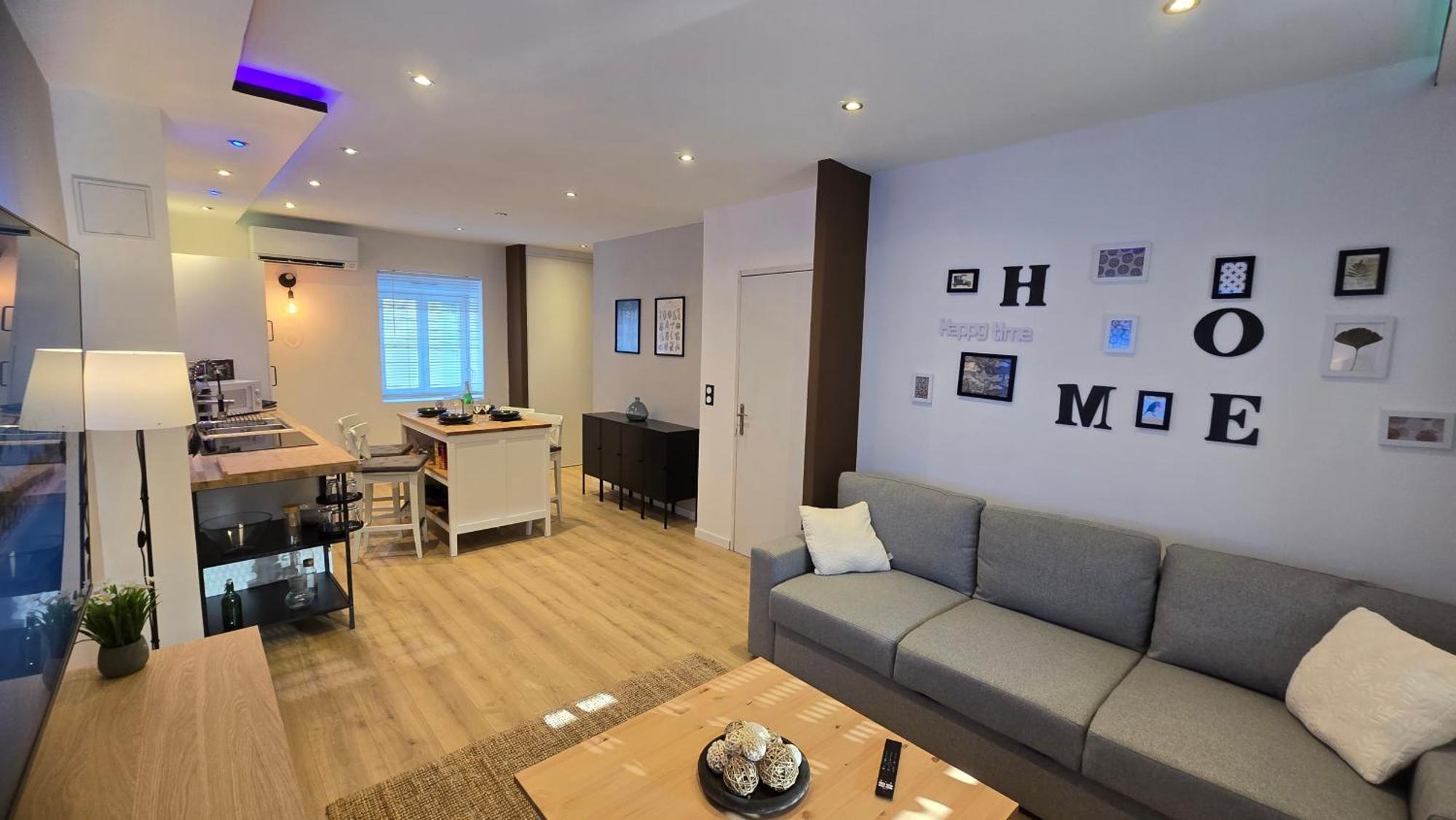 Arkana, Appartement Avec 2 Places De Parking Dole Exteriér fotografie
