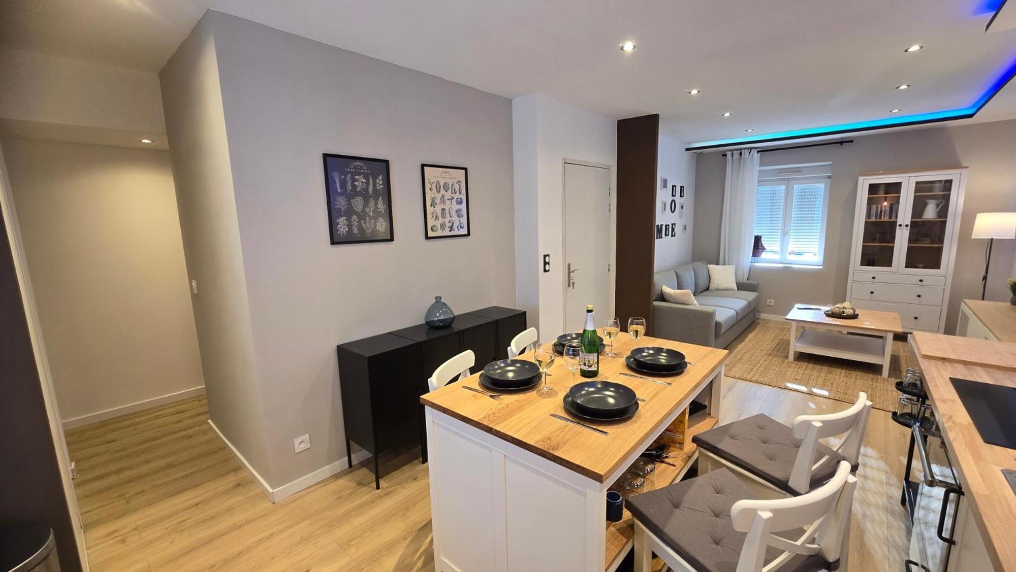 Arkana, Appartement Avec 2 Places De Parking Dole Exteriér fotografie